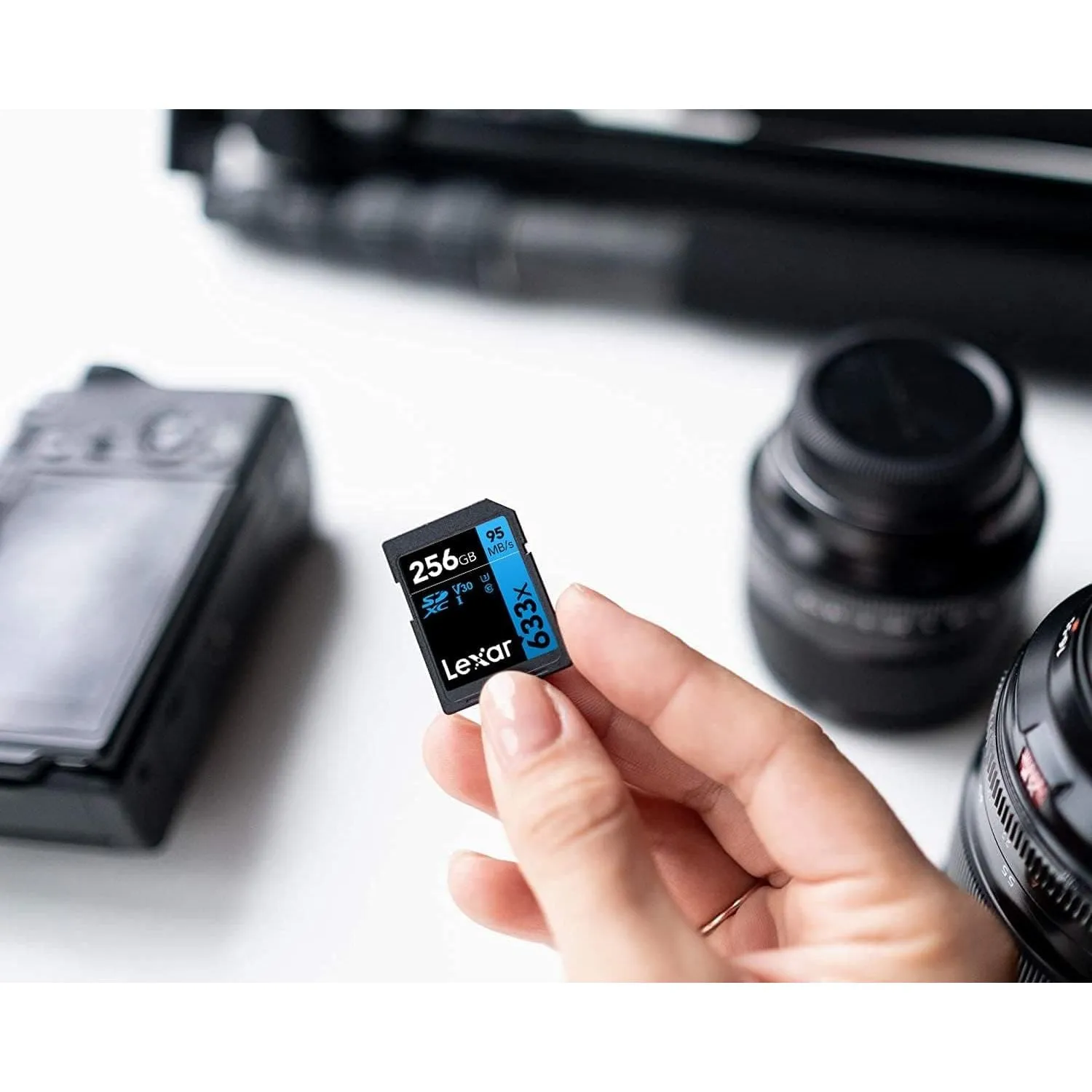 Lexar Professional 633x SD Card 128GB, SDXC UHS-I Card, Up To 95MB/s Read, for Mid-Range DSLR, HD Camcorder, 3D Cameras, LSD128GCB1EU633